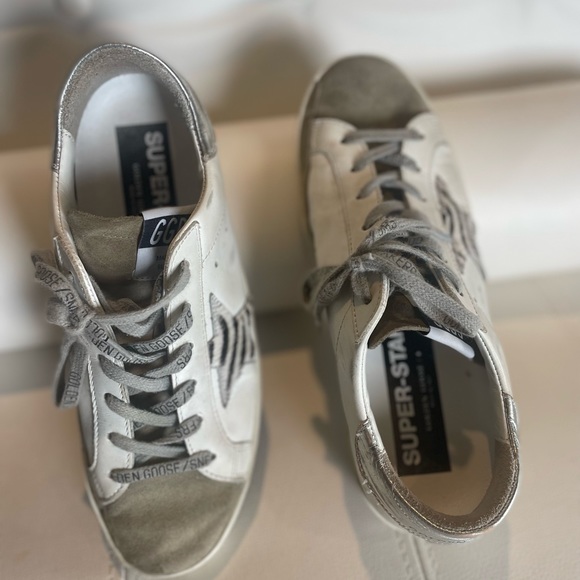 Golden Goose Superstar Leather Upper Suede Toe Zebra. - Picture 7 of 11